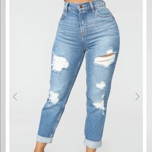 Women’s fashion nova jeans